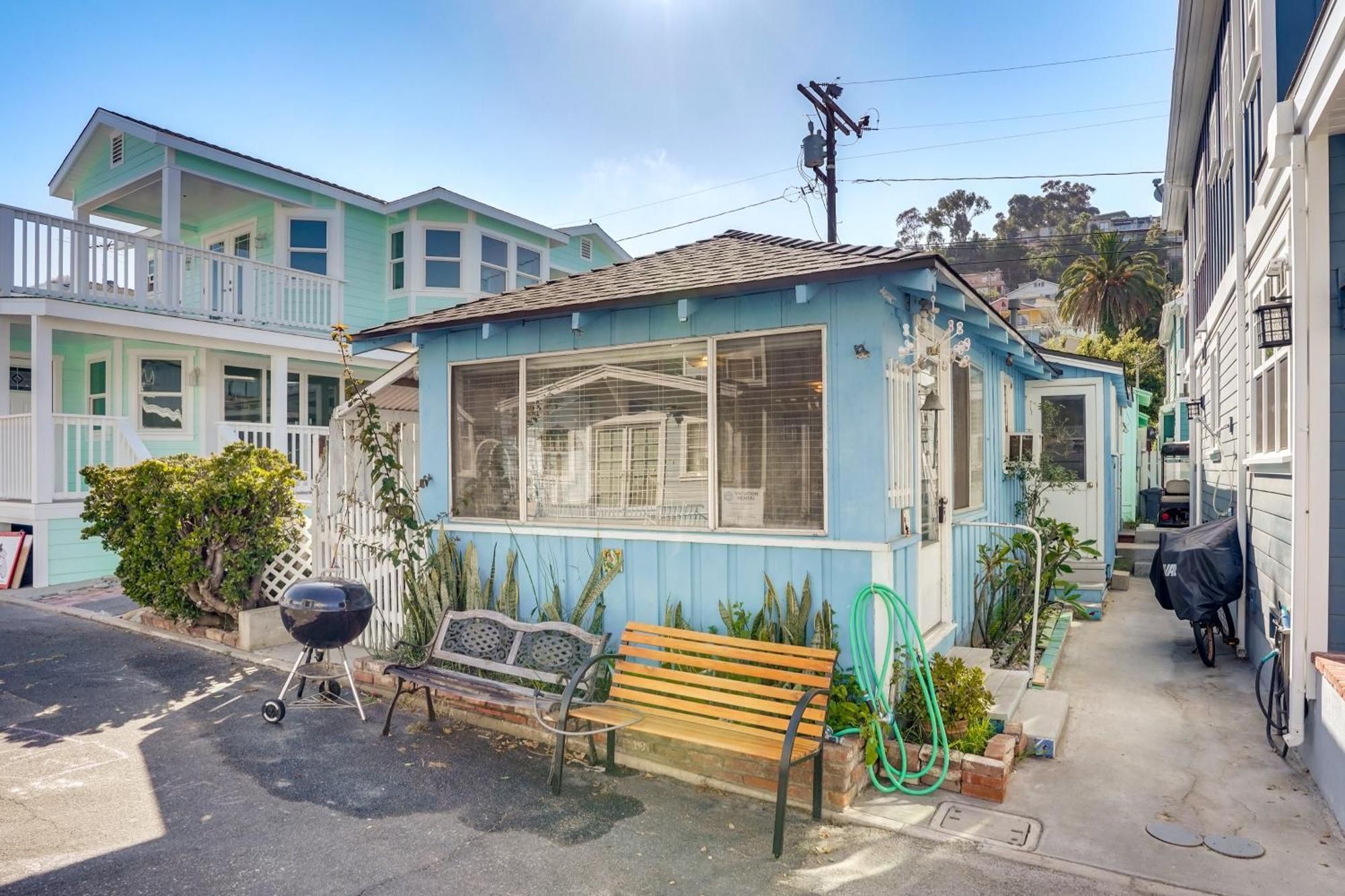 Quaint Avalon Cottage Less Than Half-Mi To Beaches! Exterior photo